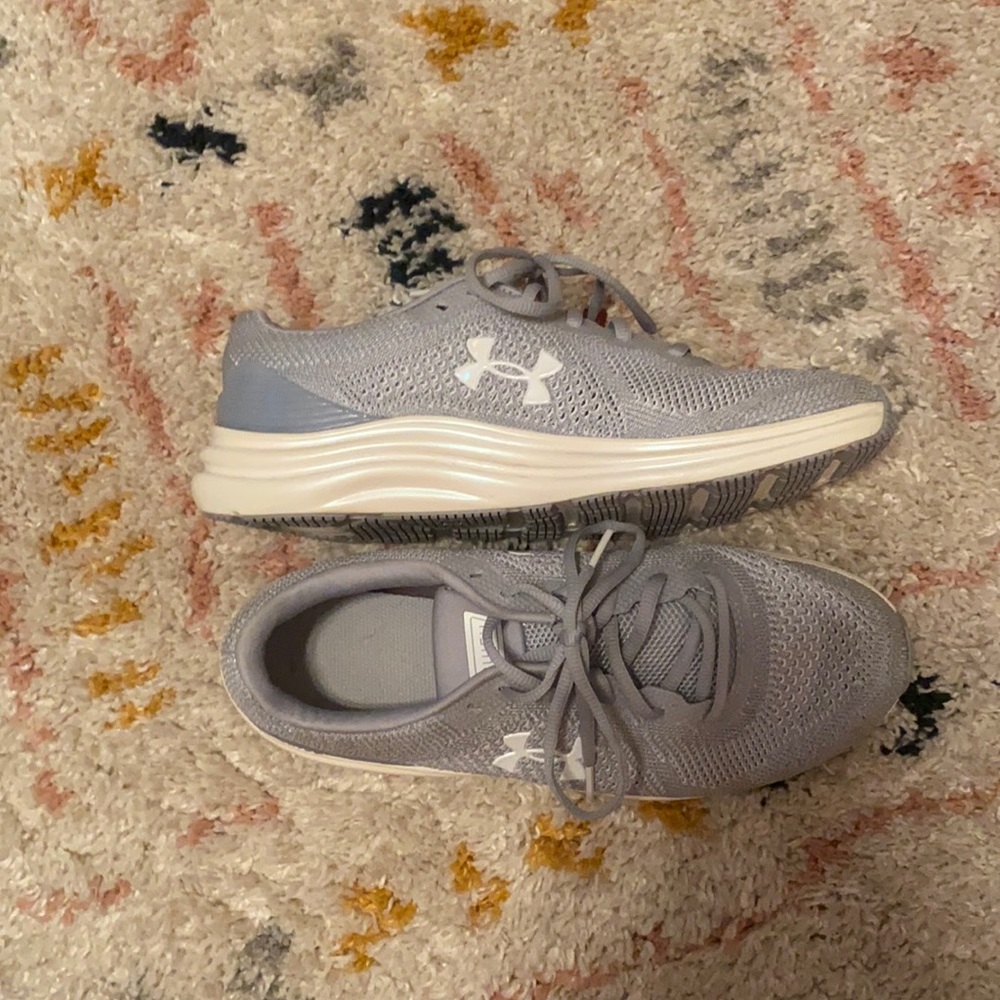 Under Armor- Liqufiy- size 11